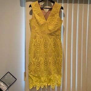 Yellow coctail lace dress